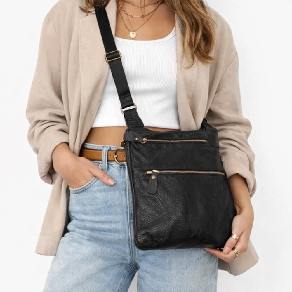 Margot crossbody bag light‎ black genuine supple soft leather minimalist casual
